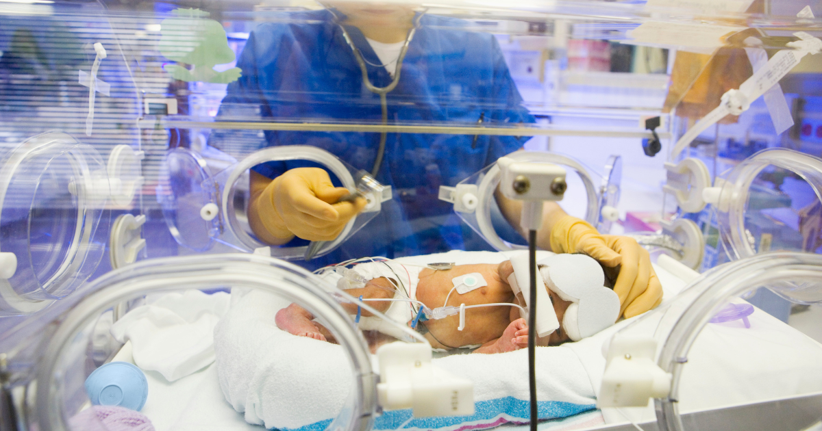 WHAT IS A NICU DOCTOR CALLED THE ROLE OF A NEONATOLOGIST visual data 7